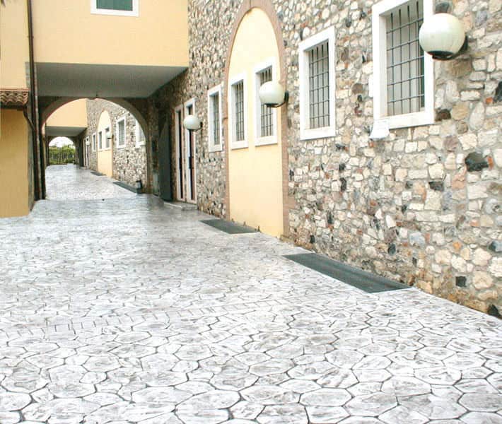 Pavimento in cemento stampato per esterni ed interni Pavimento in cemento stampato